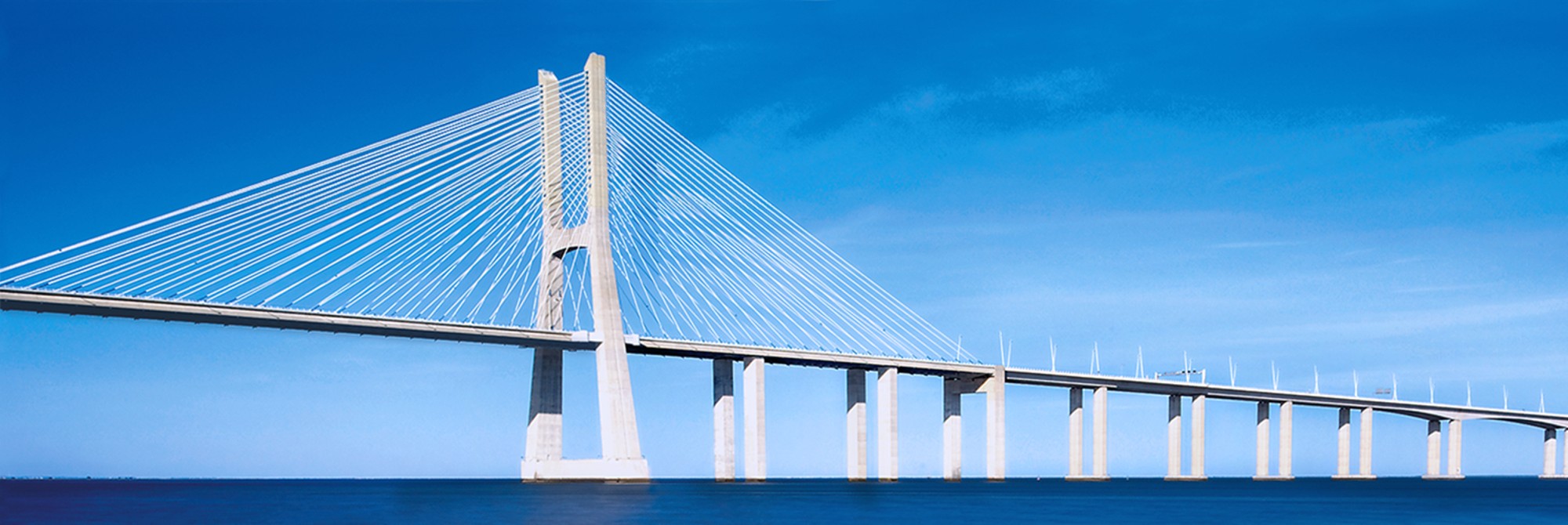 thyssenkrupp Compliance bridge key visual